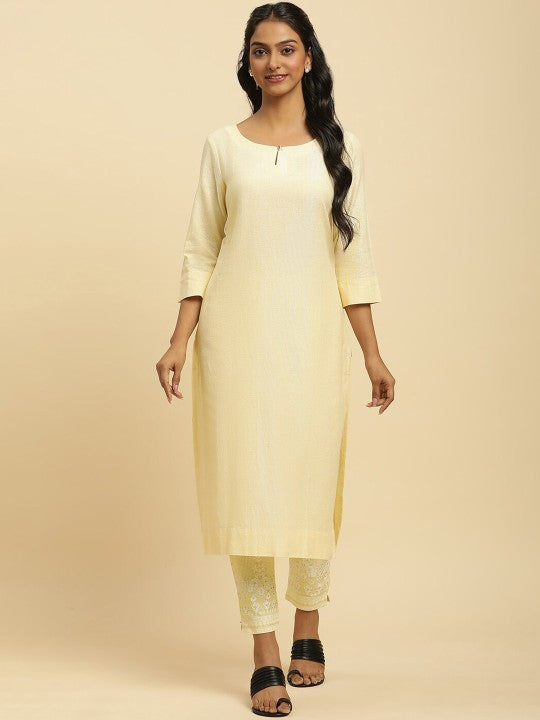 W Keyhole Neck Kurta with Trousers