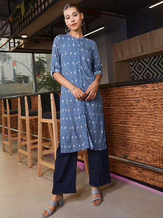 W Women Navy Blue & White Striped Straight Sustainable Kurta
