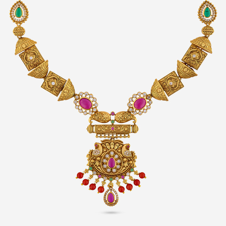Antique Necklace 181317