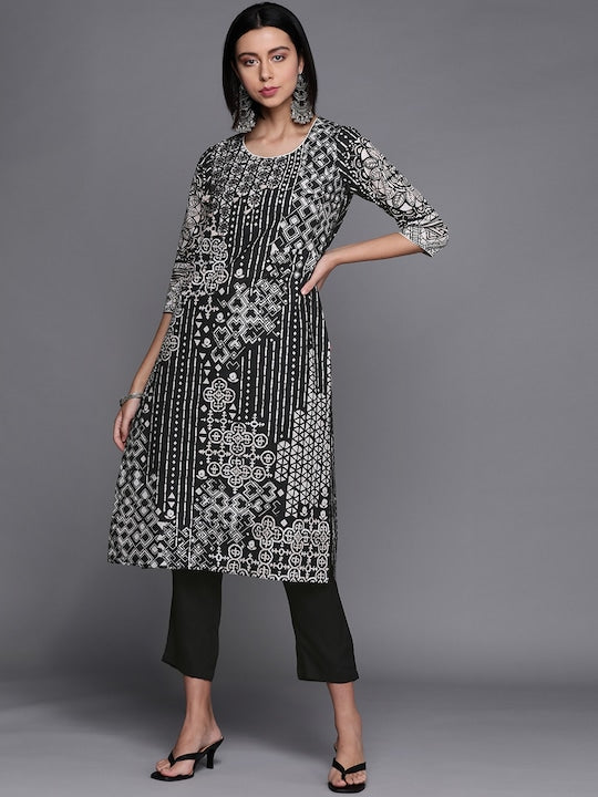 Biba Women Black & White Geometric Printed Cotton Kurta