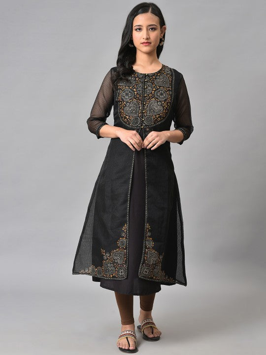 W Ethnic Motifs Embroidered Layered Kurta