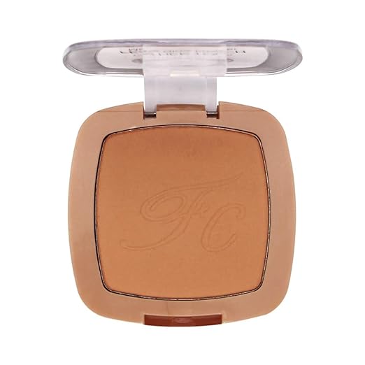 Fashion Colour Feather Touch Matte Glow Powder Shade 04 - 10 gms