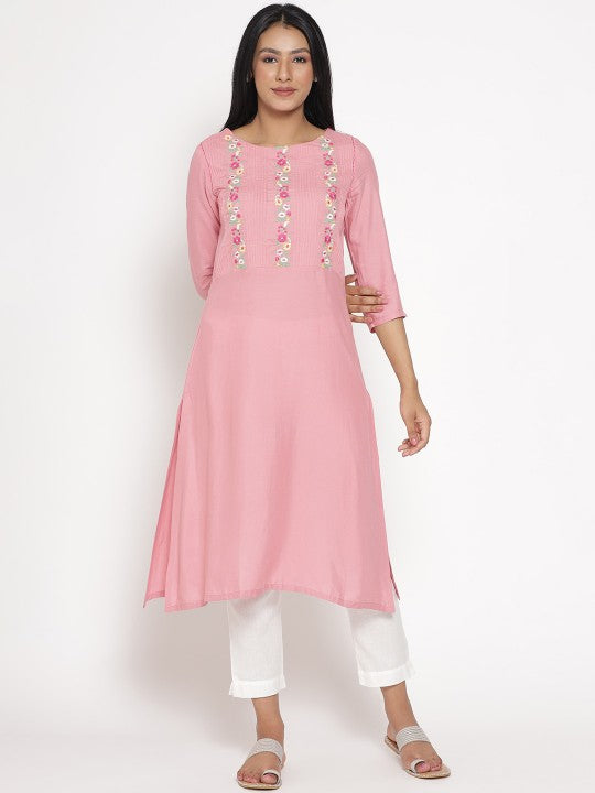 W Women Floral Embroidered Thread Work Kurta