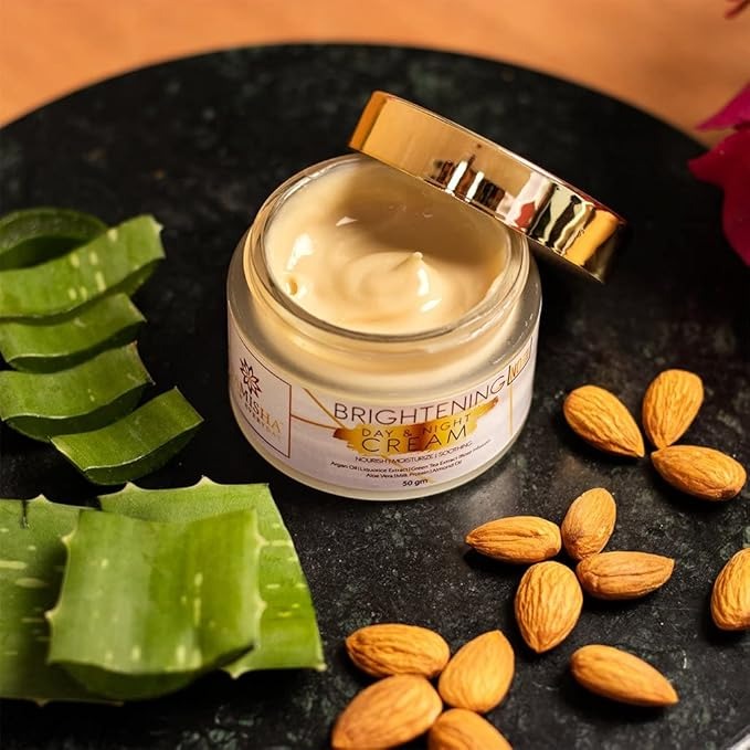 Samisha Skin Brightening Cream Day & Night Cream - 50 gms