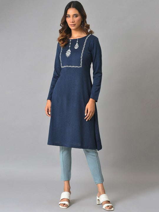 W Floral Yoke Design Thread Work Acrylic Kurta