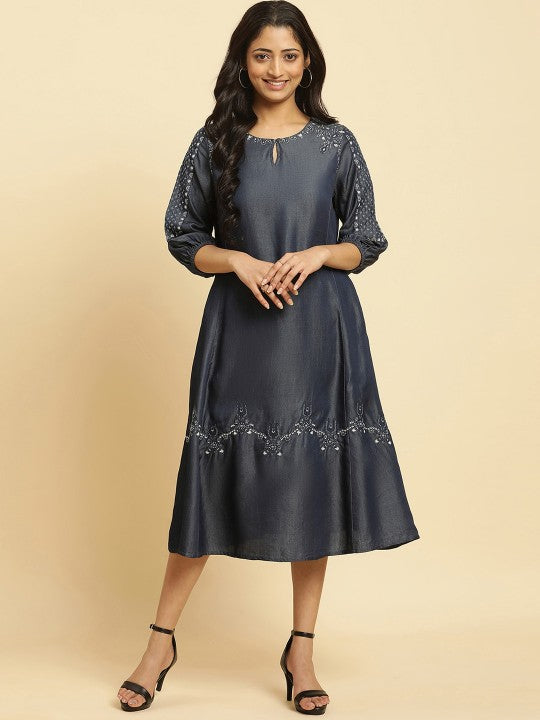 W Ethnic Motifs Embroidered Straight Kurta