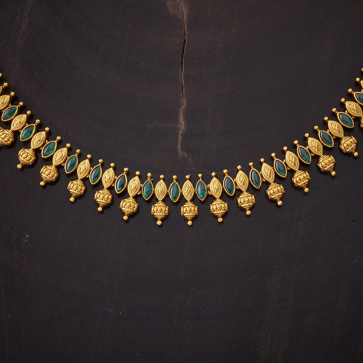 Antique Necklace 163657