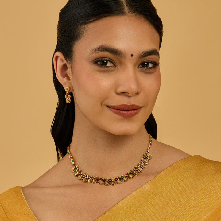 Antique Necklace 180499