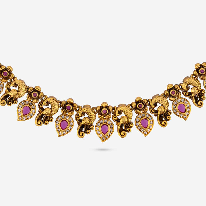 Antique Necklace 180510