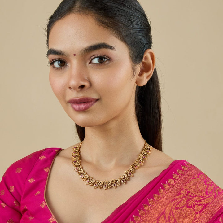 Antique Necklace 180510