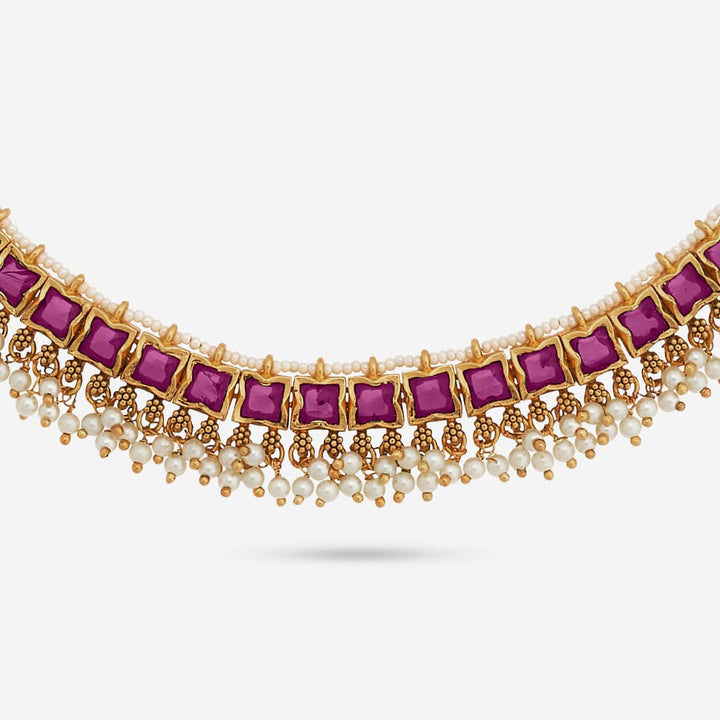 Antique Necklace 181229