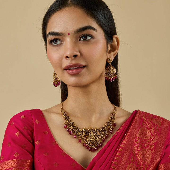 Antique Necklace 181296