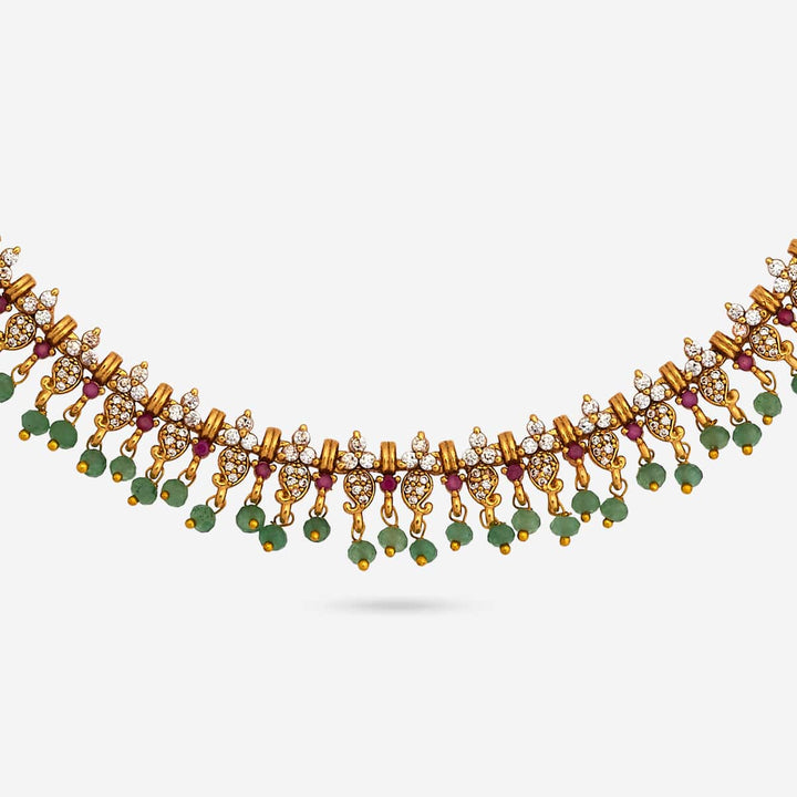 Antique Necklace 182700