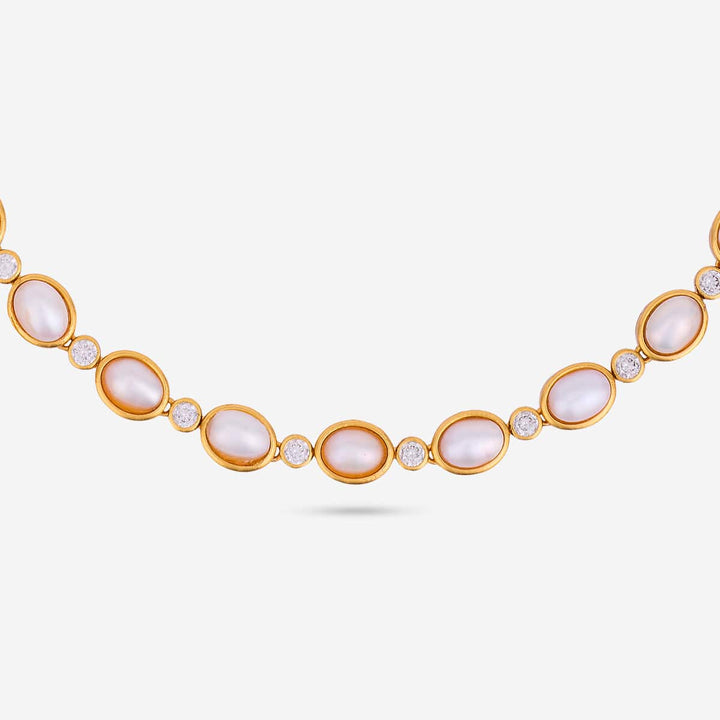 Antique Necklace 182710