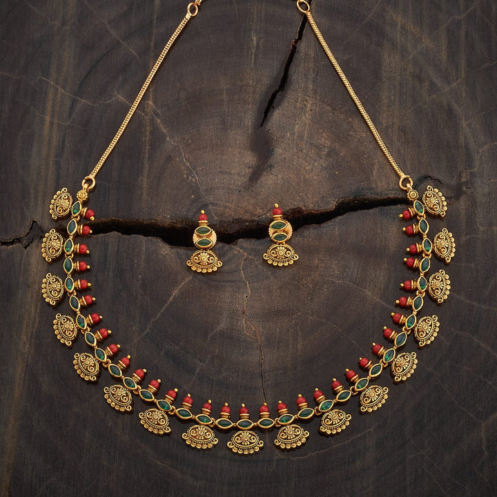 Antique Necklace 182712