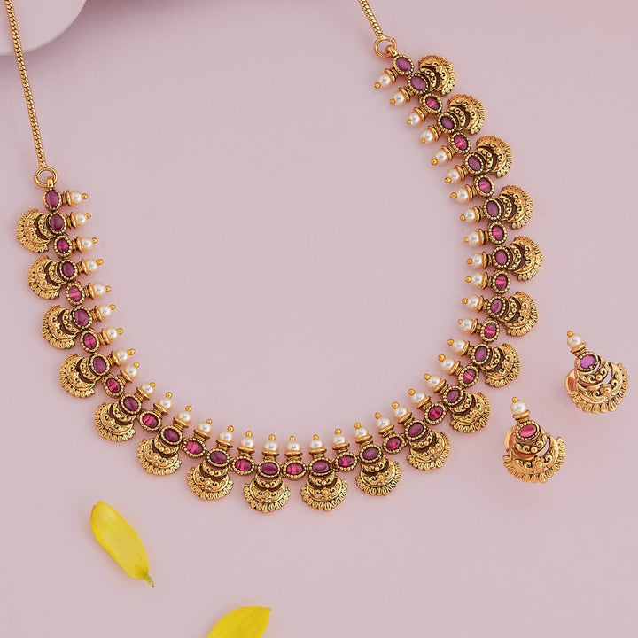 Antique Necklace 182759