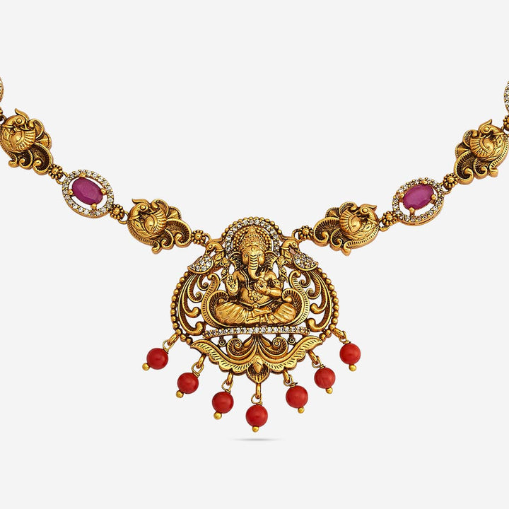 Antique Necklace 184570