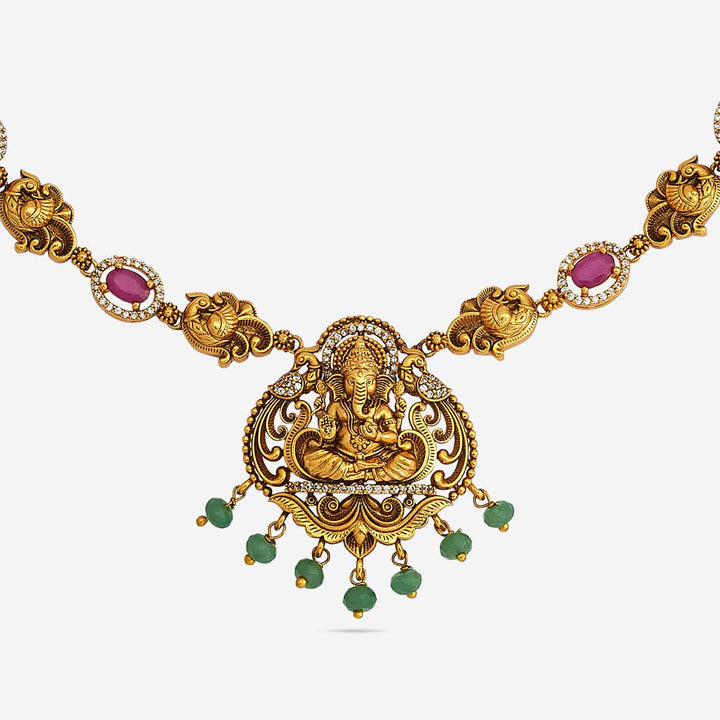 Antique Necklace 184570