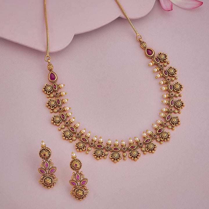 Antique Necklace 186946