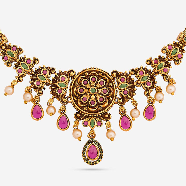 Antique Necklace 188082