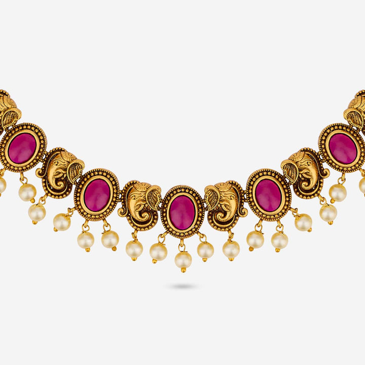 Antique Necklace 188718