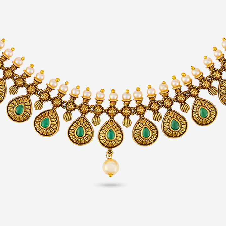 Antique Necklace 190301