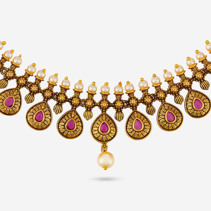 Antique Necklace 190301