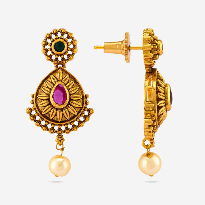 Antique Necklace 190301