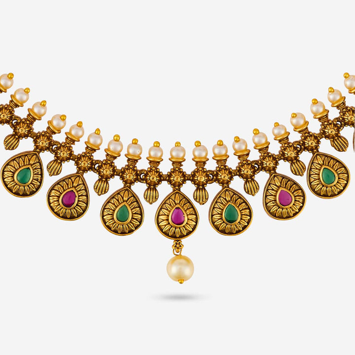 Antique Necklace 190301