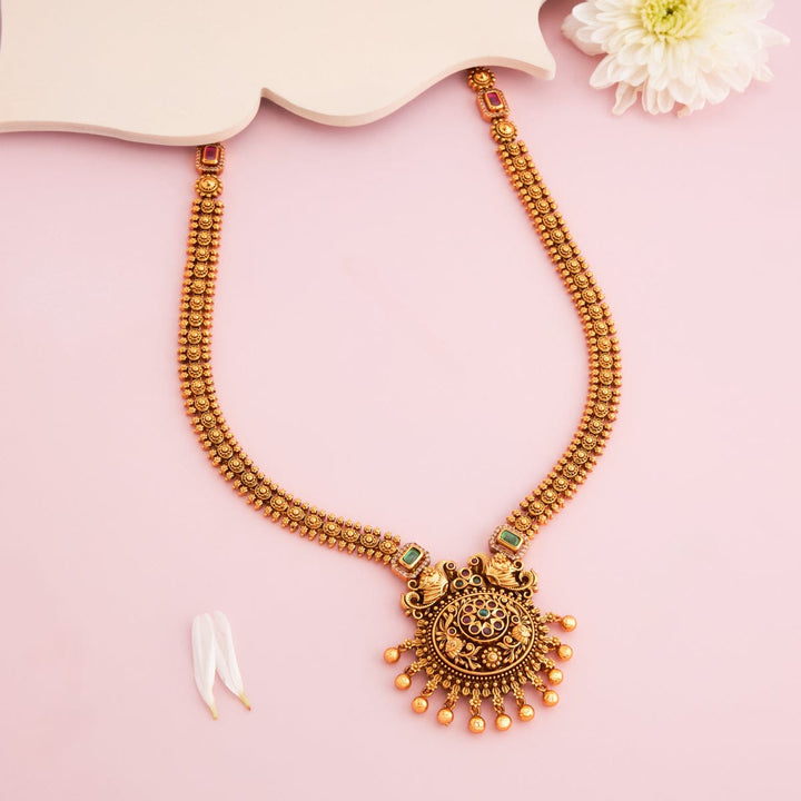 Antique Necklace 190701