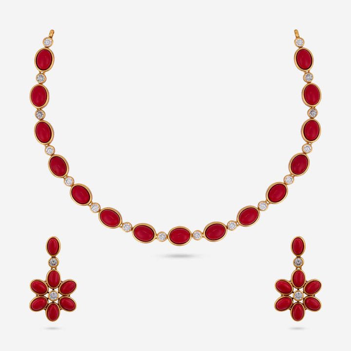Antique Necklace 182710