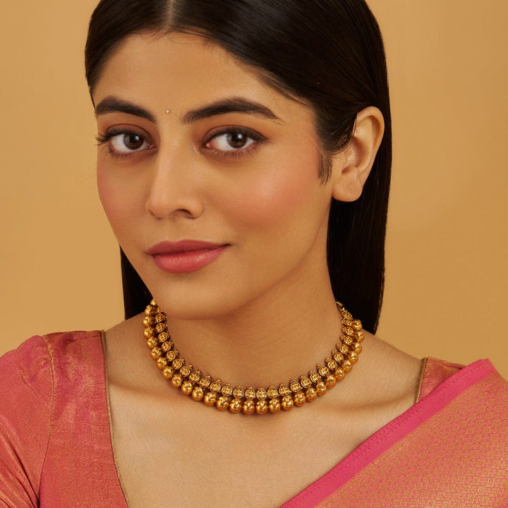 Antique Necklace 180906