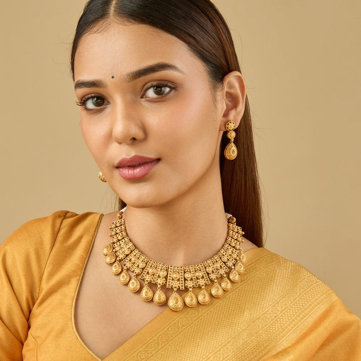 Antique Necklace 182191