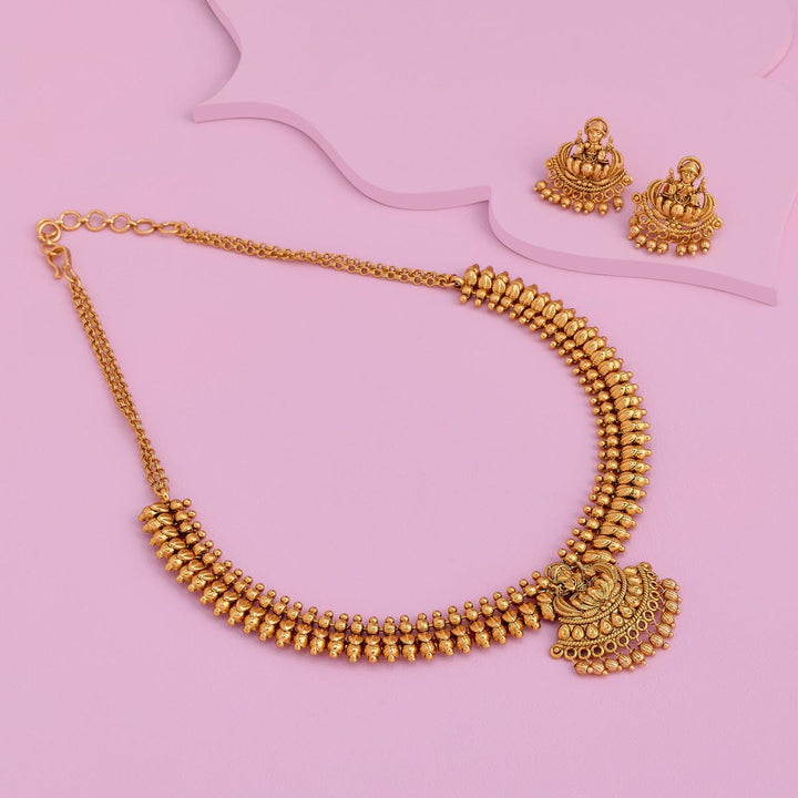 Antique Necklace 188145