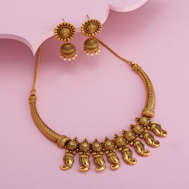 Antique Necklace 190364