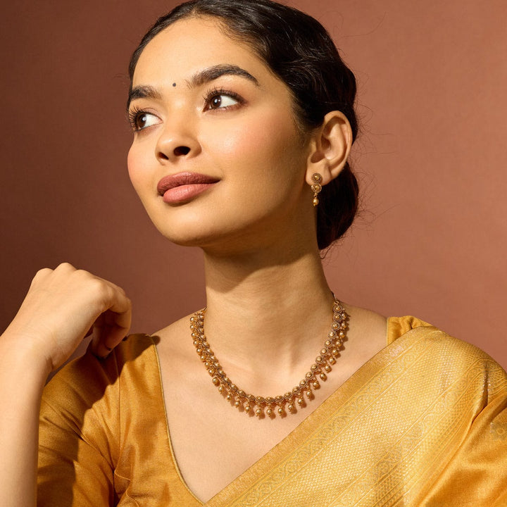 Antique Necklace 191640