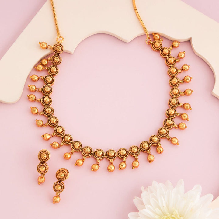 Antique Necklace 191640