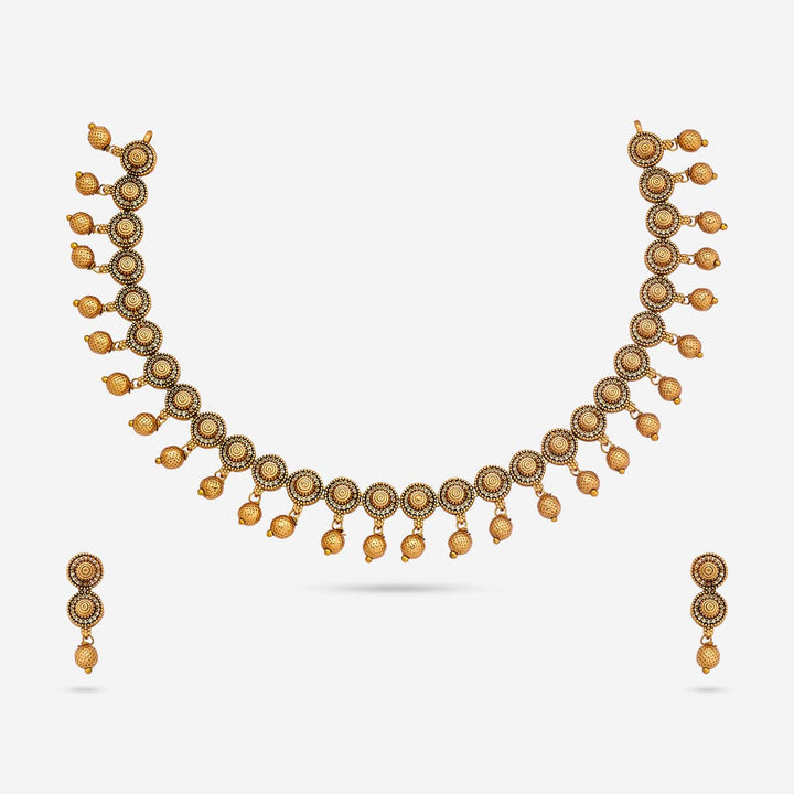 Antique Necklace 191640