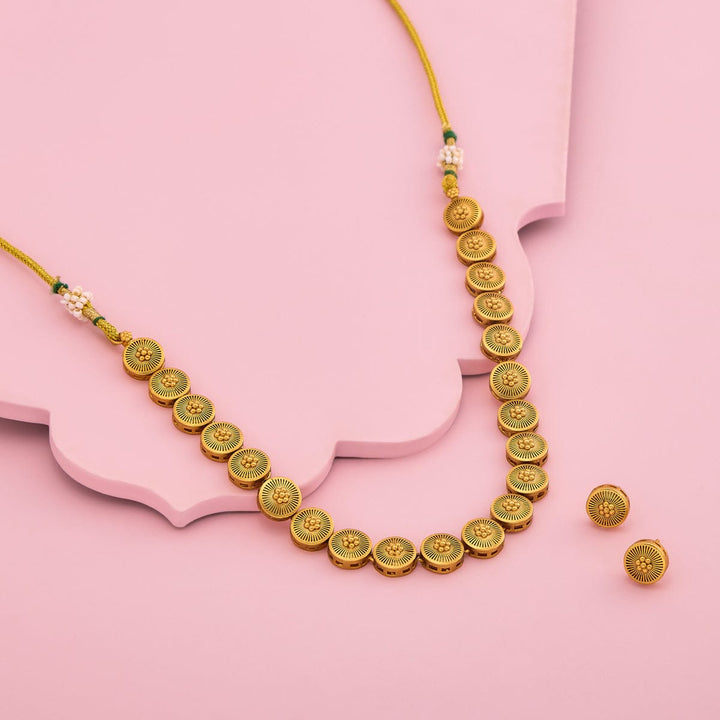 Antique Necklace 192847