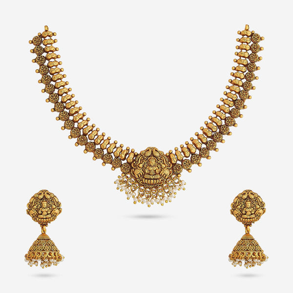 Antique Necklace 188711