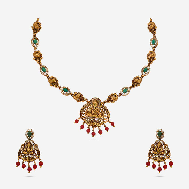 Antique Necklace 184570