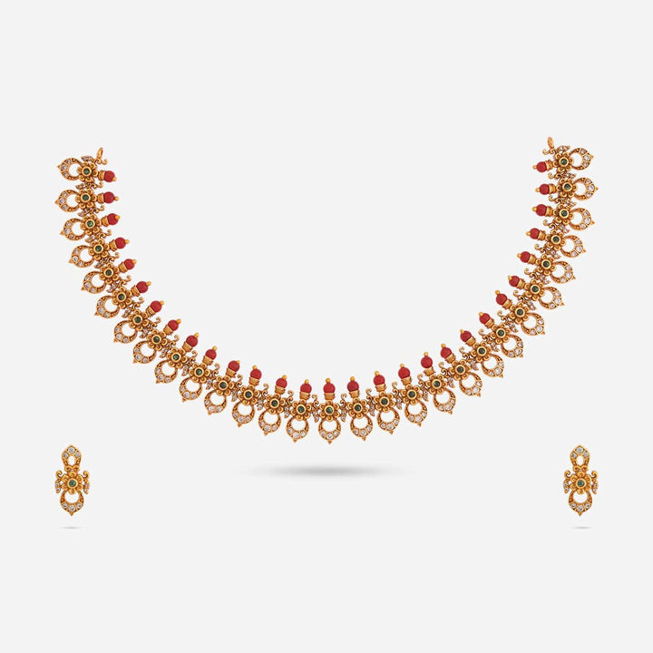 Antique Necklace 184597