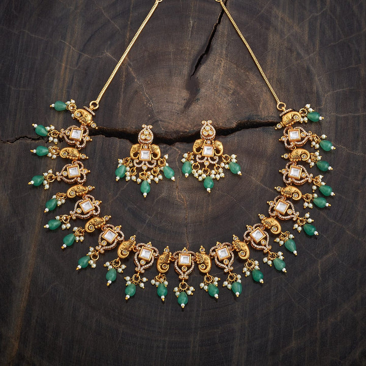 Antique Necklace 181321