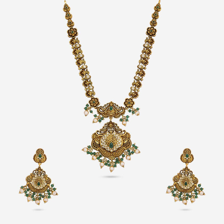 Antique Necklace 190719