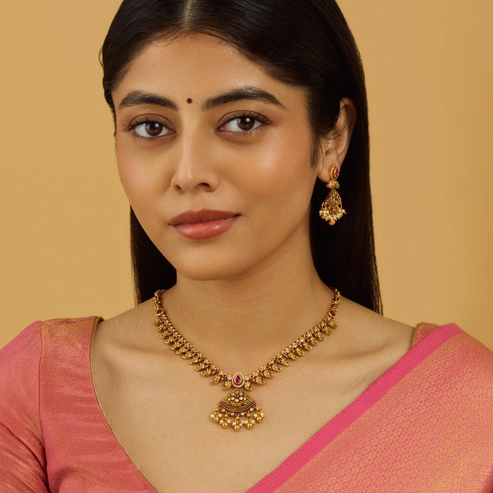 Antique Necklace 180533