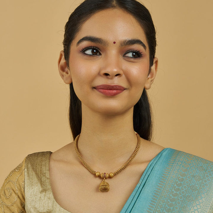 Antique Necklace 181328