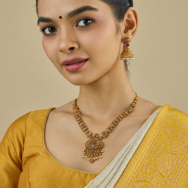 Antique Necklace 182745