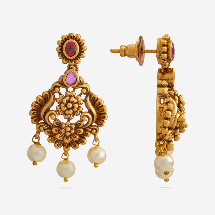 Antique Necklace 184567