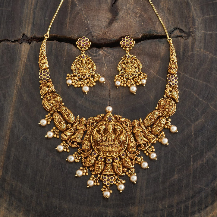 Antique Necklace 185185