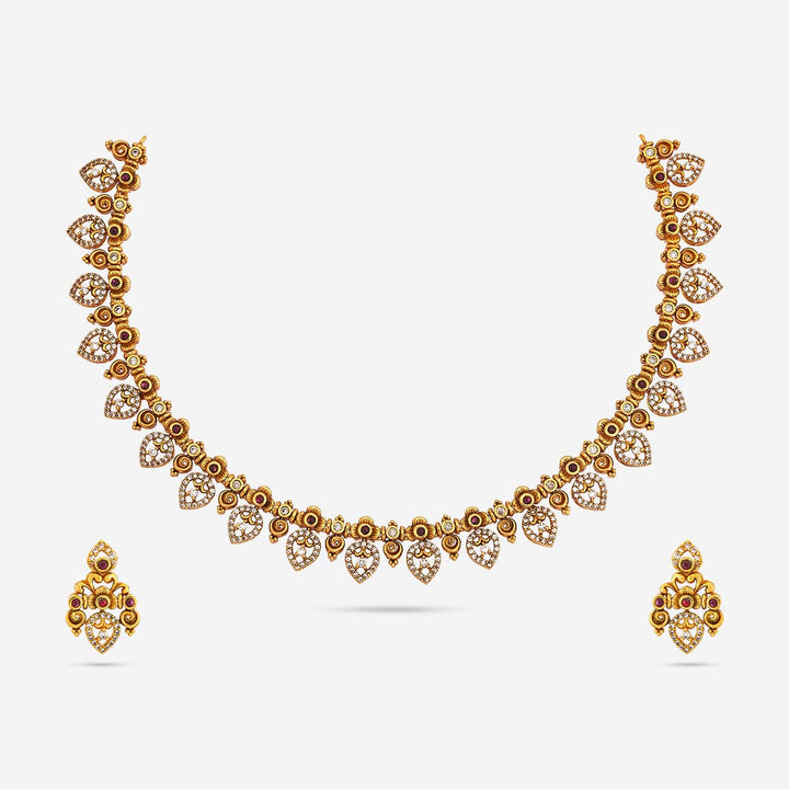 Antique Necklace 185554